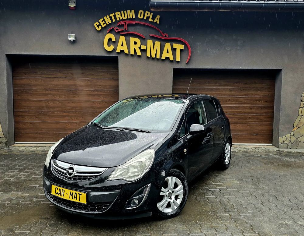 Opel Corsa D 1.4 16V Satellite 2011