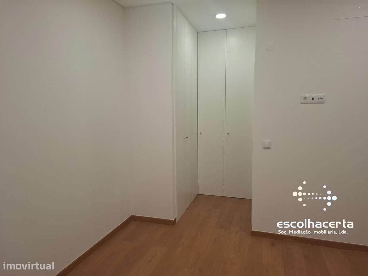 Moradia Térrea T4 Nova com Piscina Brejos Azeitão-34
