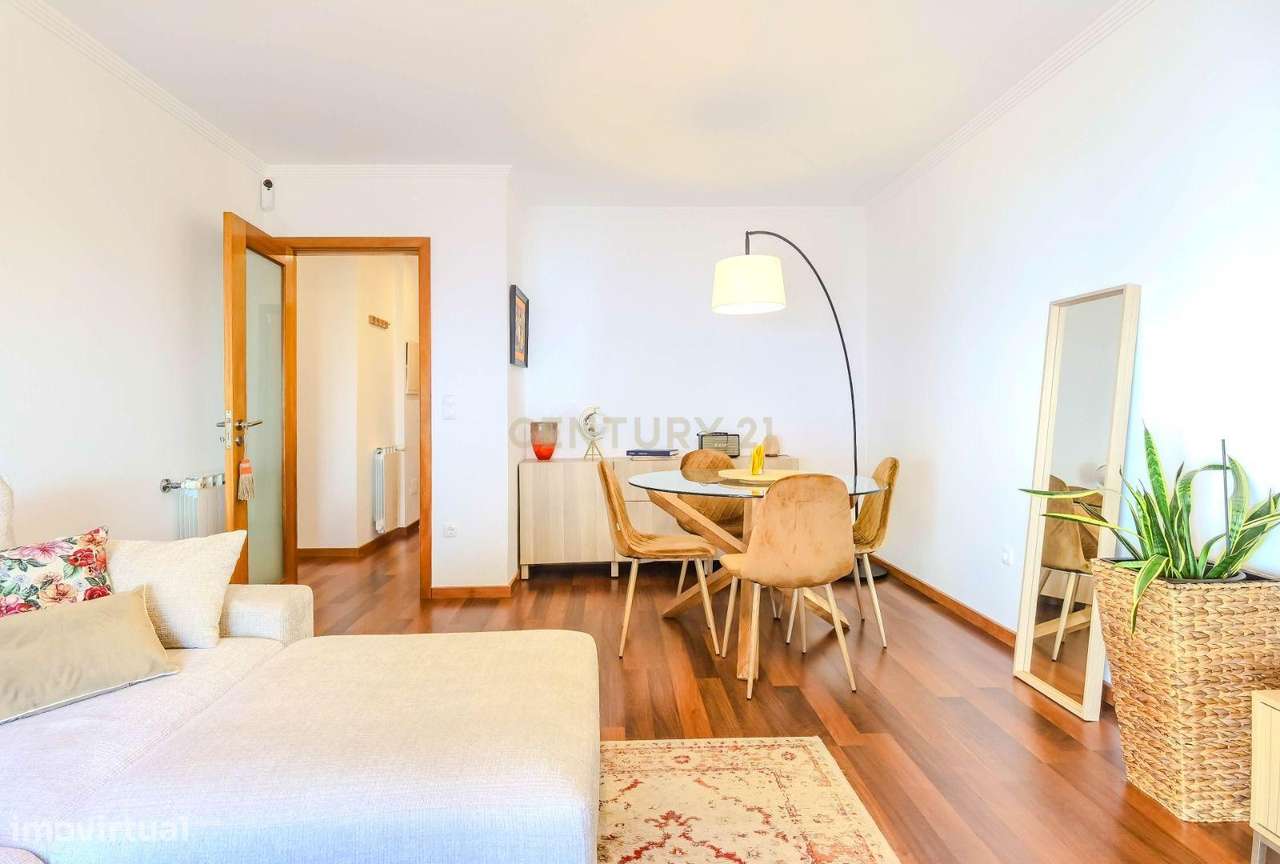 Apartamento T1 com Terraço – Vilar de Andorinho, Gaia-9