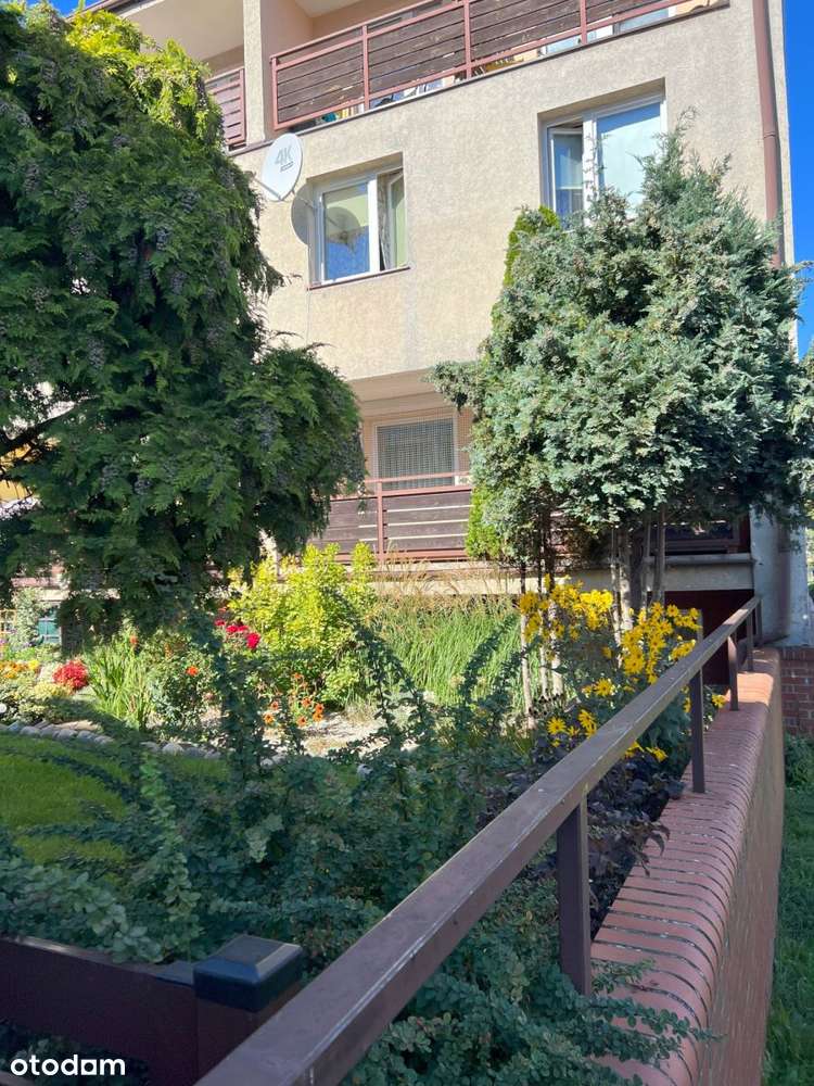 Nietuzinkowe dwupoziomowe mieszkanie w Helu!-16