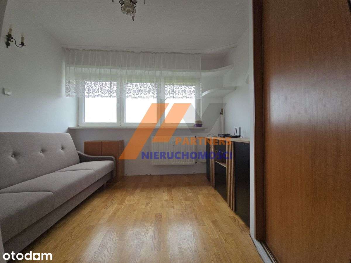 3 pokoje z oddzielną kuchnią, balkon.-15