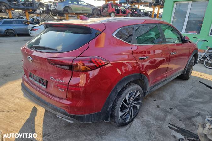 Aripa fata spate carenaj broasca maner incuietoare usa  Hyundai Tucson 3 facelift motor 2.0crdi d4ha dezmembrez - 3