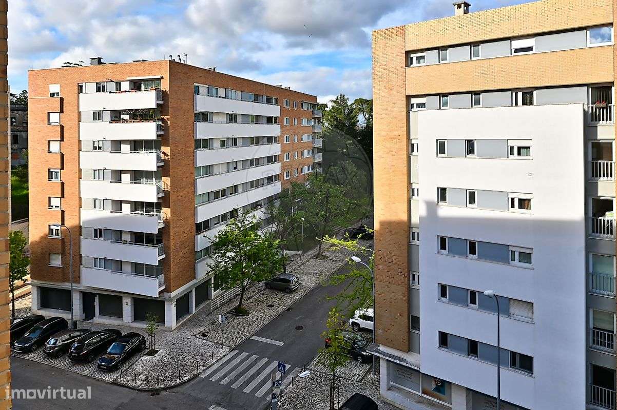 Apartamento T4 para venda-25