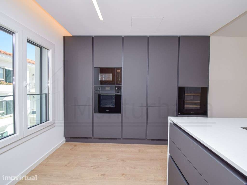 FABULOSA PENTHOUSE JUNTO À PRAIA DA PAREDE - CASCAIS-19