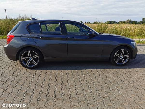 BMW Seria 1 118d Sport Line - 5