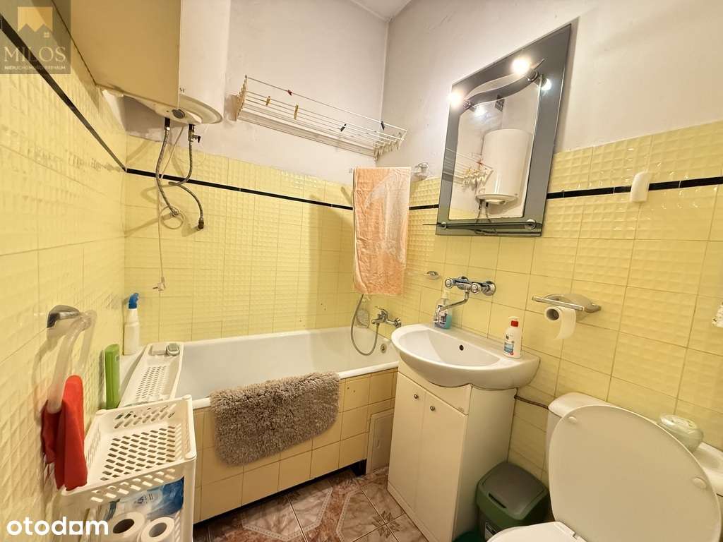 Parterowy dom z dużą działką na Bielanach-12