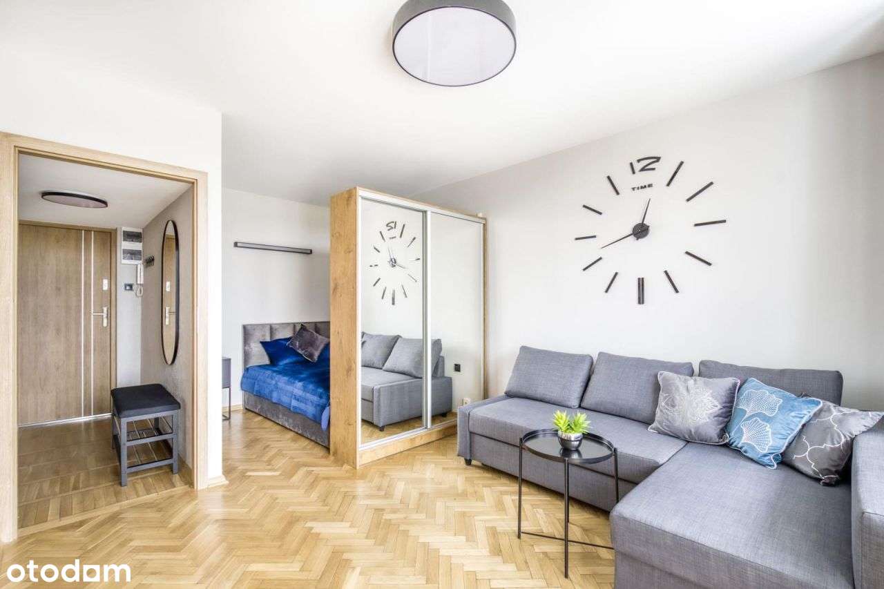 Solidarności, 2 pok. w pobliżu metra Ratusz Arsena-3