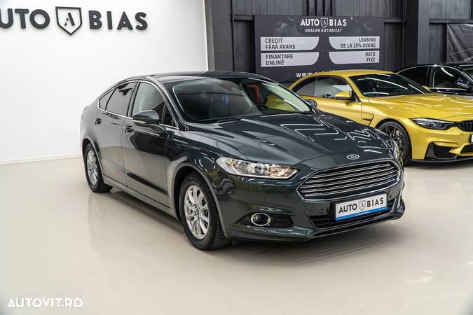 Ford Mondeo 2.0 TDCi Powershift Titanium - 4