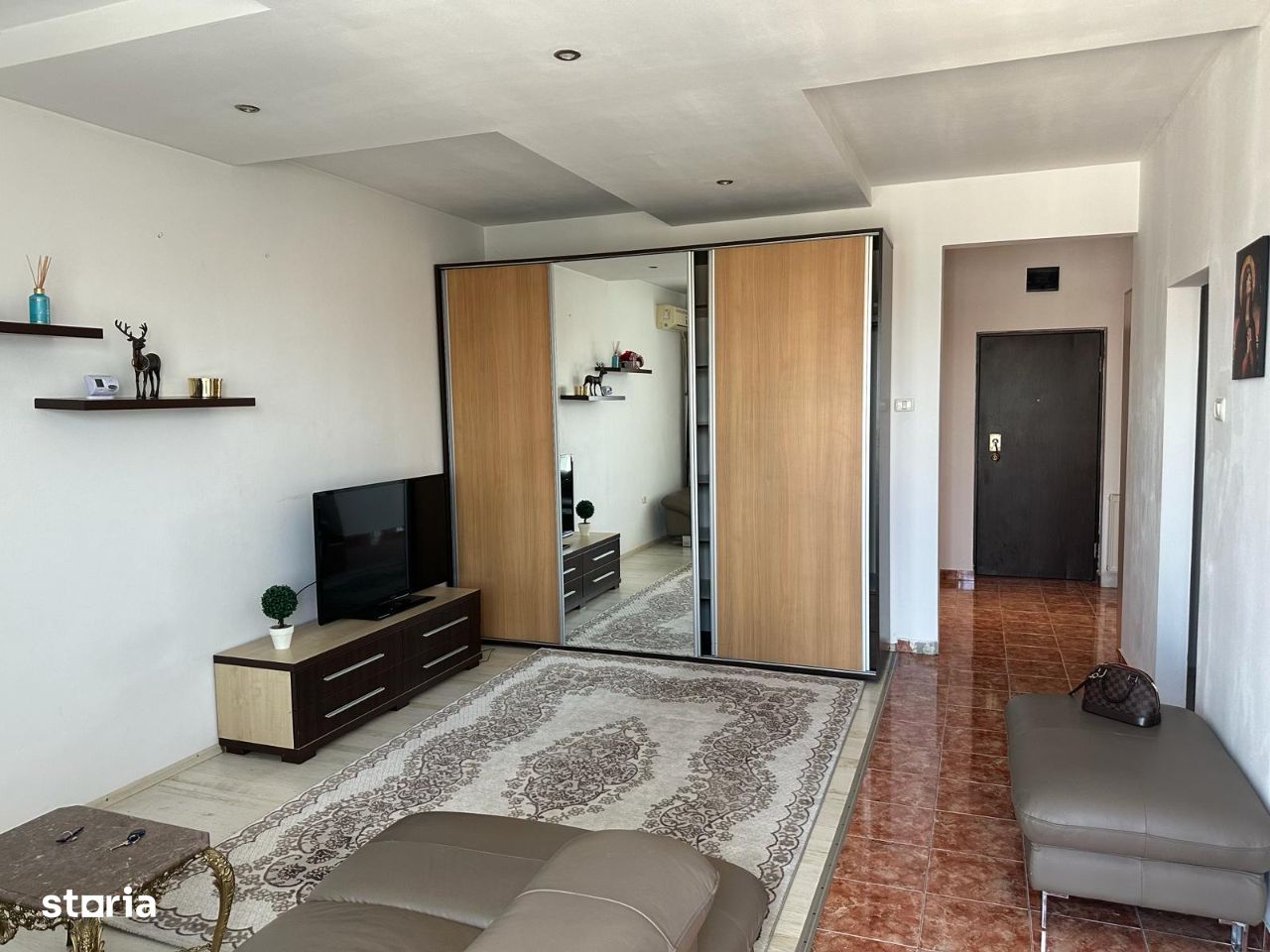 Apartament 2 camere la Bermo Orizont