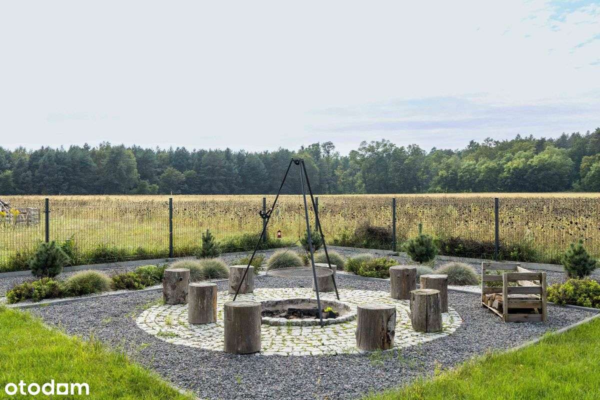 Daj się oczarować! Wyjątkowa oferta domu Pod Lasem-19