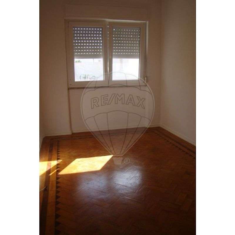 Apartamento T2 para arrendamento - Grande imagem: 4/11