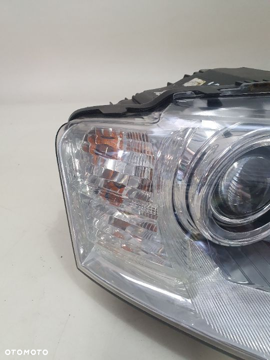 AUDI A8 D3 02-05 PRZEDNIA LAMPA PRAWA ZWYKŁA H7 EU - 2