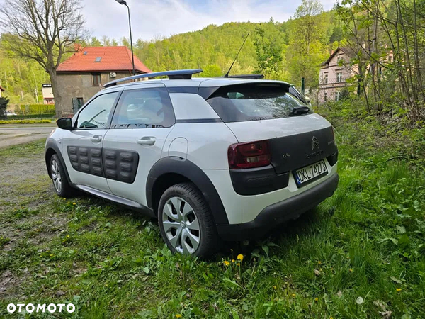 Citroën C4 Cactus 1.2 PureTech Feel Edition - 4