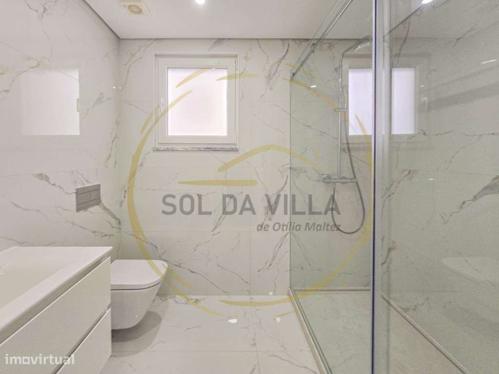 Moradia T4 Isolada com piscina - Valadares, Corroios - 750.000€-20