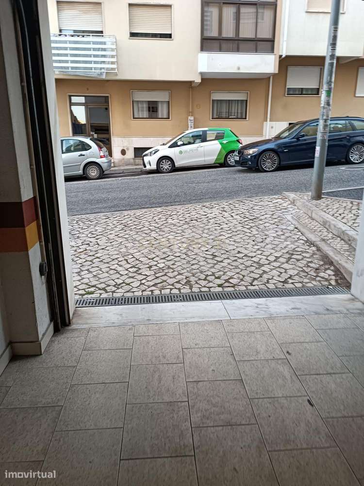 Garagem Box em Agualva - Cacém - Grande imagem: 5/6