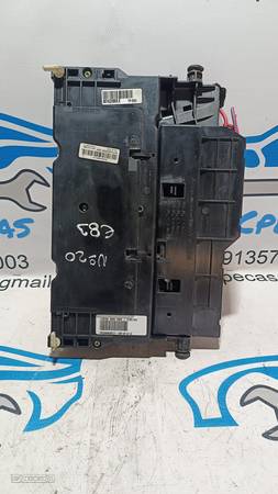 TAMPA CAIXA FUSIVEIS TAMPA PAINEL COMANDO CONTROLO SAM BMW X3 E83 61138364542 8364542 MR20060531 X3 E83 LCI SERIE 3 E46 - 8