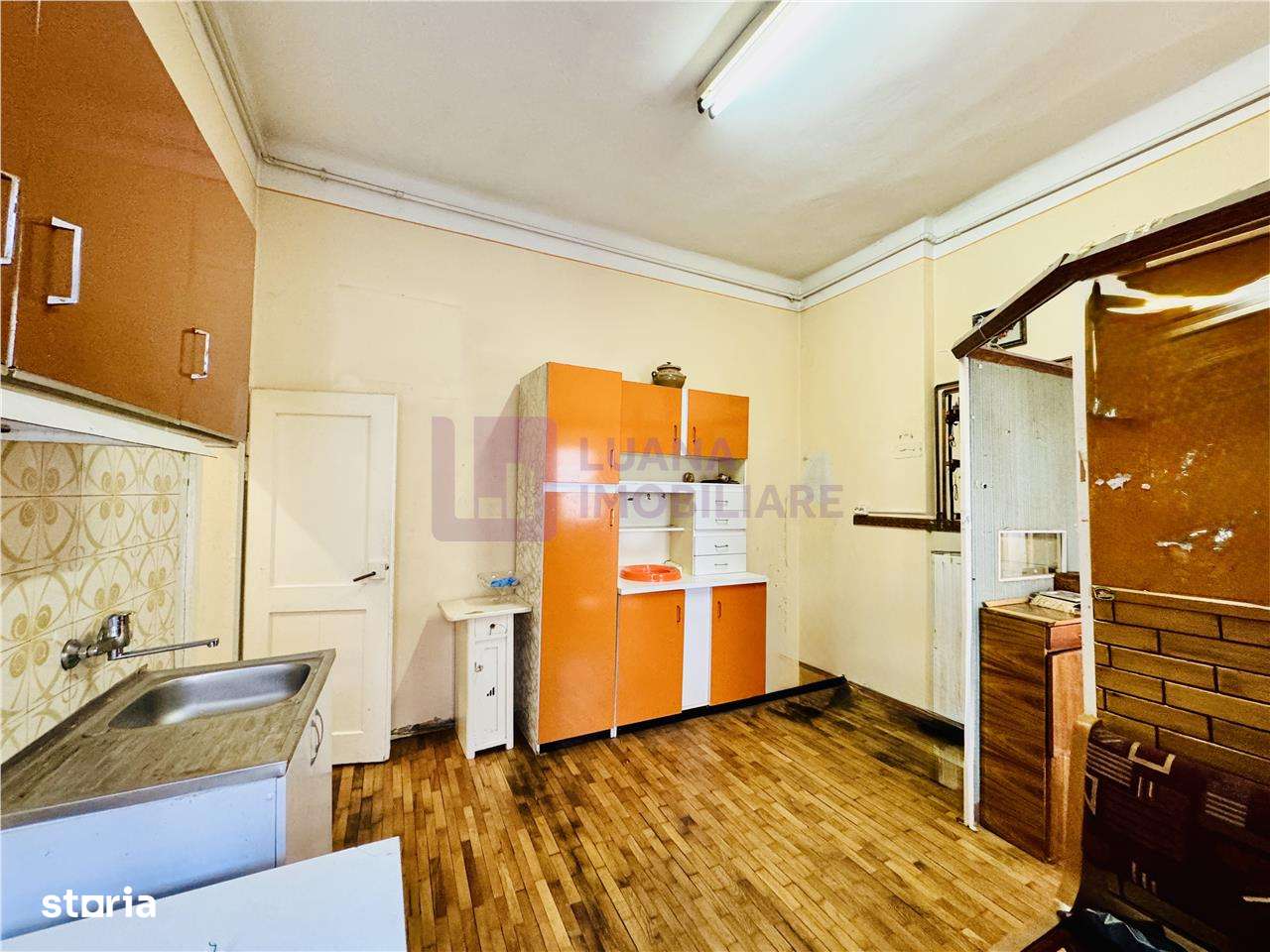 Apartament 2 camere de vanzare | Centrul Istoric Catedrala | etaj 1 |-4