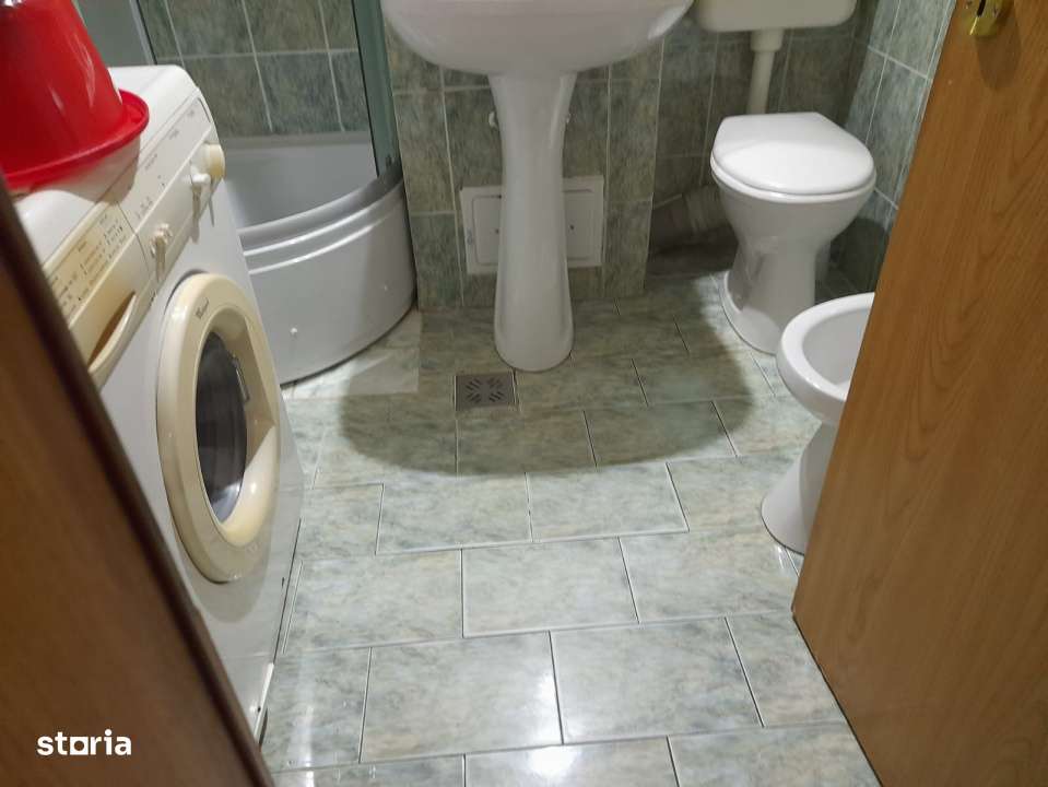 Apartament 2 camere de vanzare  strada D-na Stanca  Fagaras jud. Braso - Imagine principală: 5/12