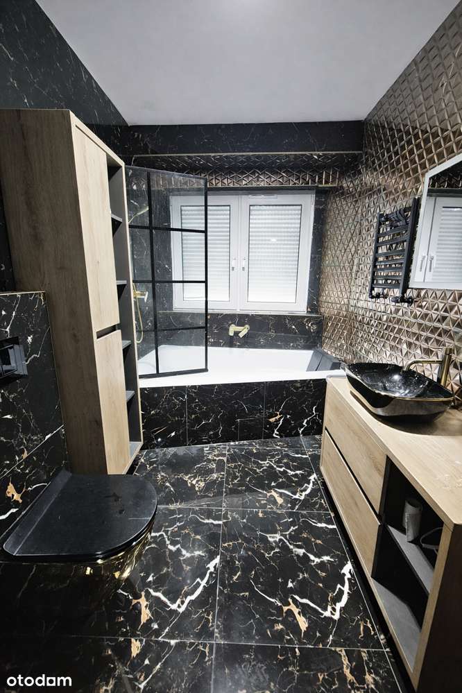 Duże mieszkanie na parterze z dwoma miejscami parkingowymi na własność-4