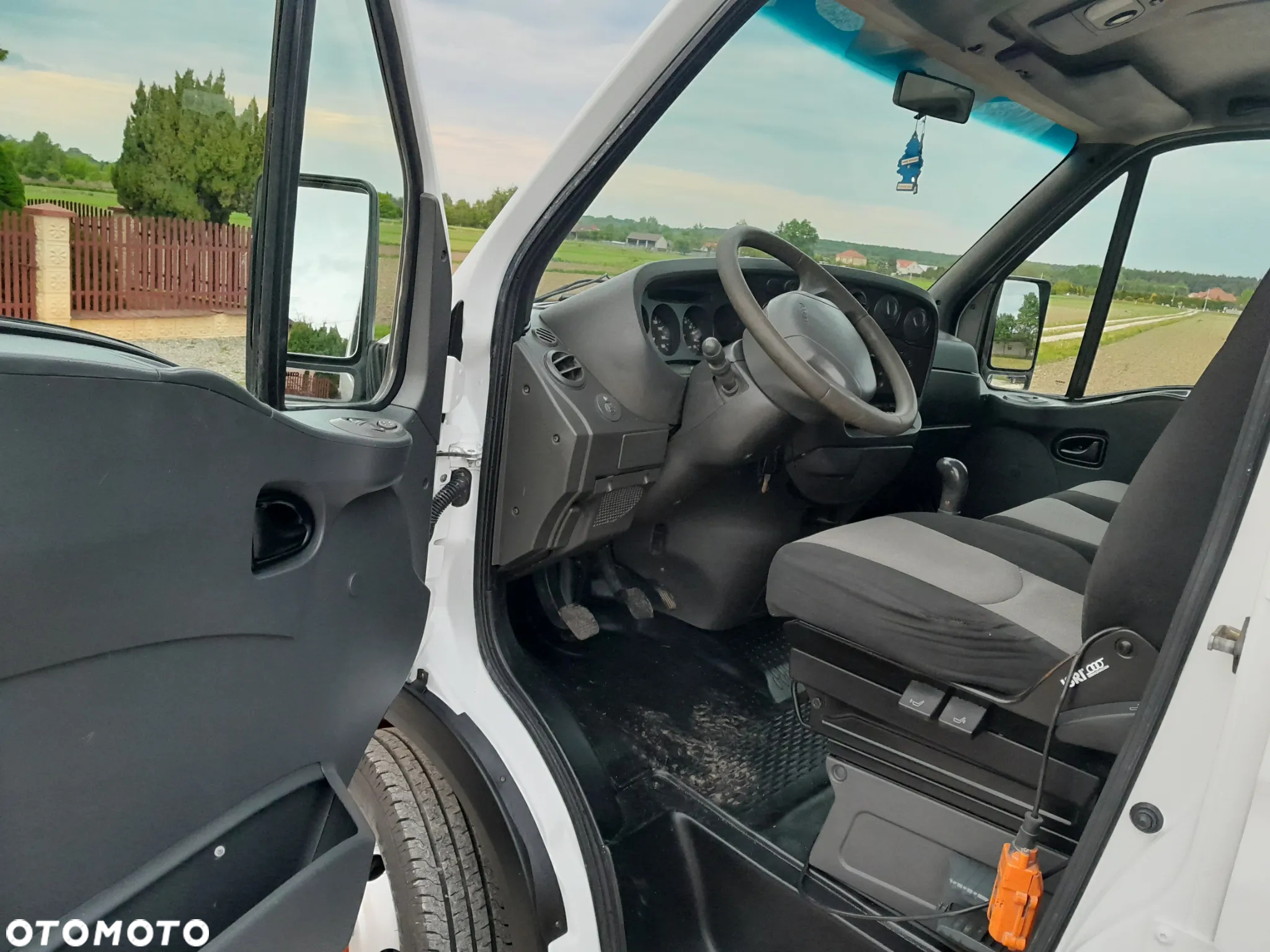 Iveco Daily 35C11 - 12