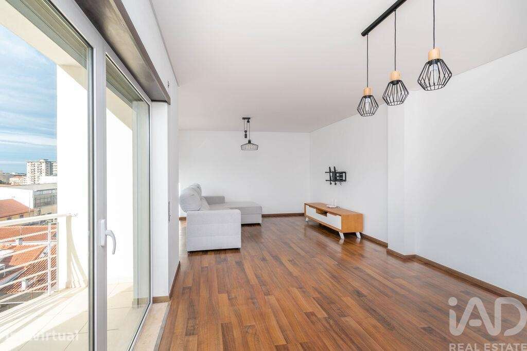 Apartamento T3 em Marinha Grande de 124 m2 - Grande imagem: 2/15