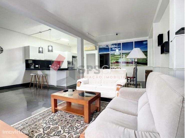 Apartamento T1+1 em Santa Cruz, Praia da Vitória-5