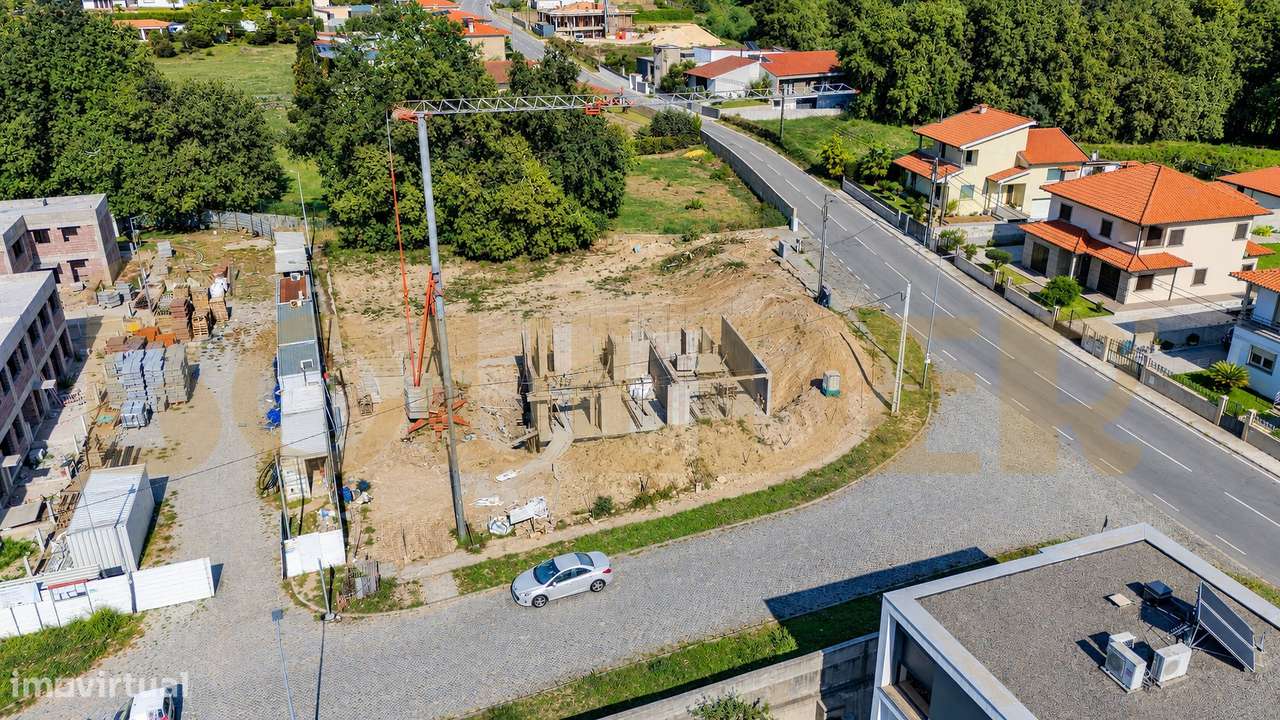 Apartamento T3 com jardim privativo em Fonte Arcada-10