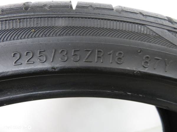 2x 225/35ZR18 OPONY LETNIE Kumho Ecsta LE Sport - 7