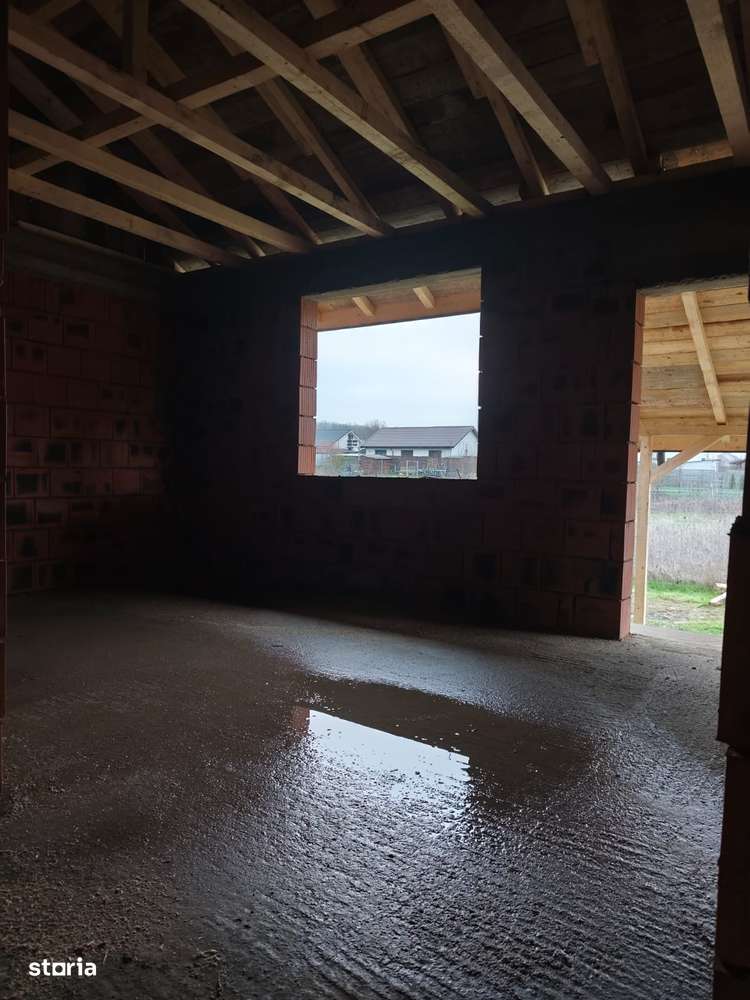 FARA COMISIOANE casa 4 camere 2 bai 400mp regim P+pod terasa la cheie-11