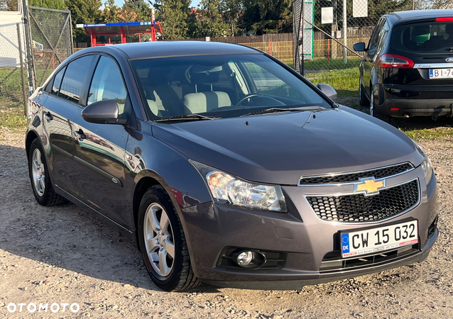 Chevrolet Cruze 1.8 LT+ - 2