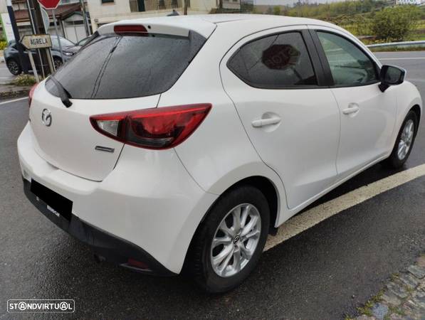 Mazda 2 1.5 Sky.Evolve Navi - 5