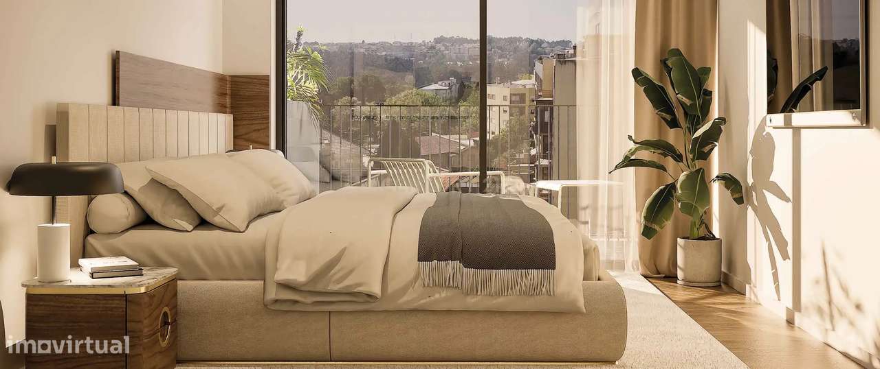 Apartamento T2 com varanda, em condomínio com piscina e jardim - Grande imagem: 2/15