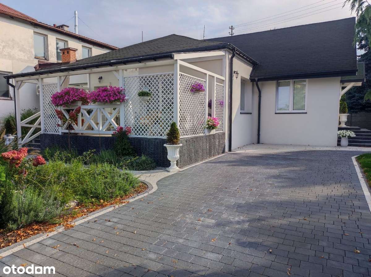 Dom 144m2 z ogrodem w Ząbkach k/ W-wy-2