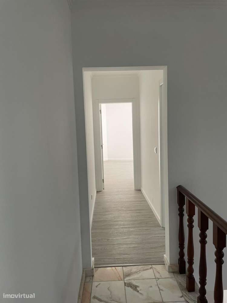 Moradia T3 Geminada - Estradas das Machadas - Totalmente Renovada-14