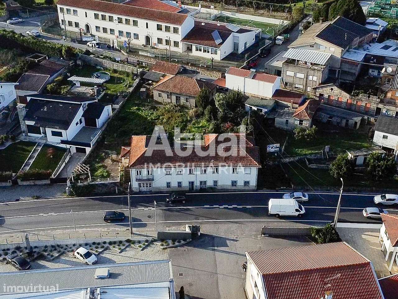 Moradia para Restaurar T3 Venda em Nespereira,Guimarães - Grande imagem: 2/6
