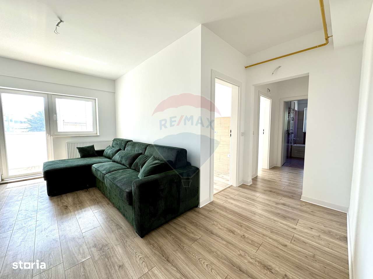 Apartament cu 3 camere Comisia Centrala - Imagine principală: 4/20