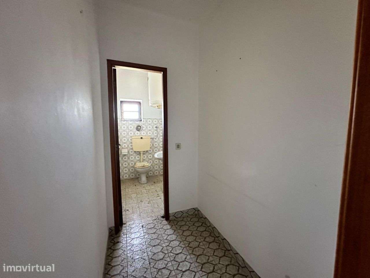 Imóvel de banco : escritura ao abrigo do simplex-26