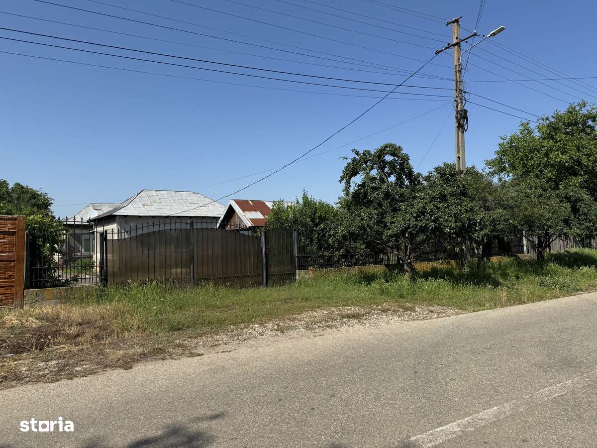 Vanzare casa in Comuna Coteana vav baza de receptie-1