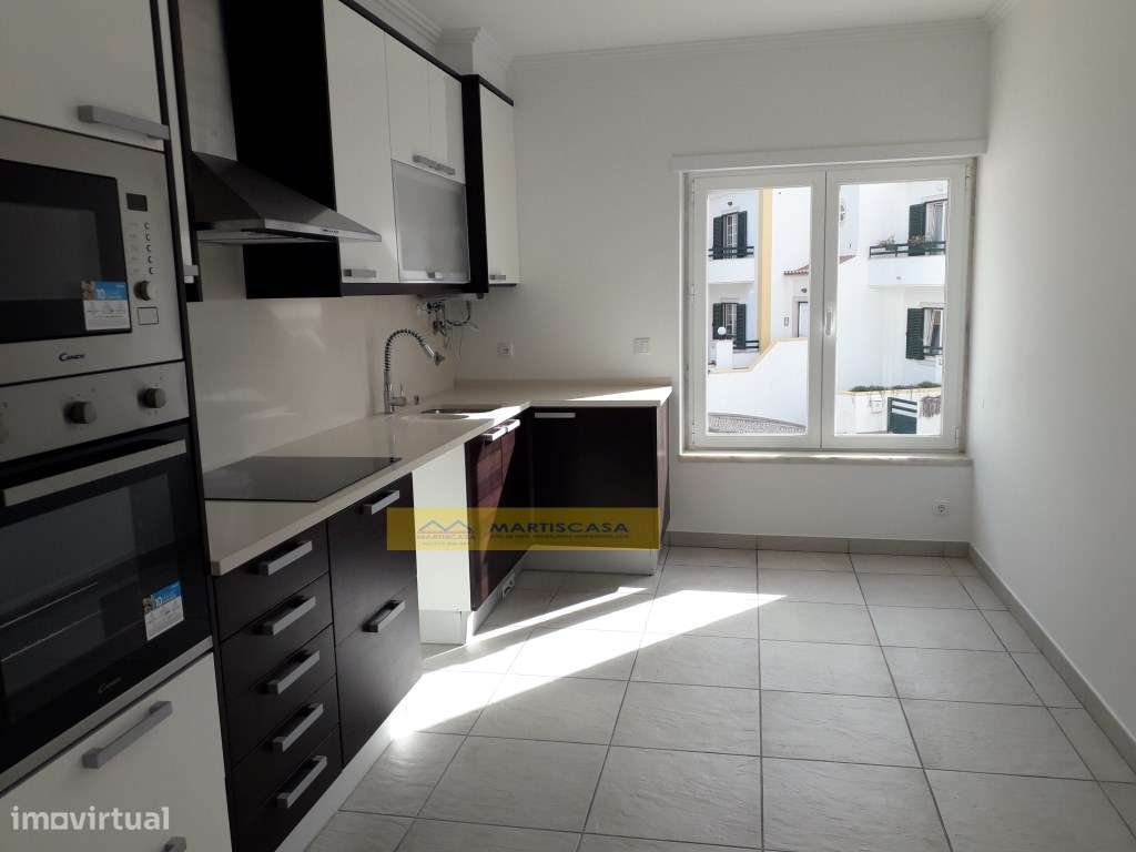 Moradia T3+1 Centro Ericeira/VISTA MAR - OFERTA ESCRITURA E REGISTOS-22