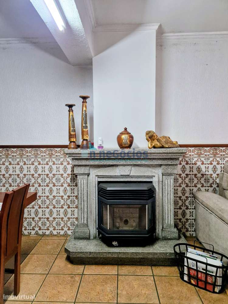 Moradia térrea - Bom estado de conservação-4