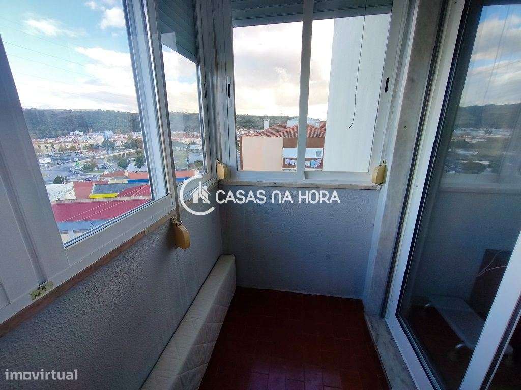 Apartamento T2  A 5 minutos do Metro Odivelas - Odivelas-26