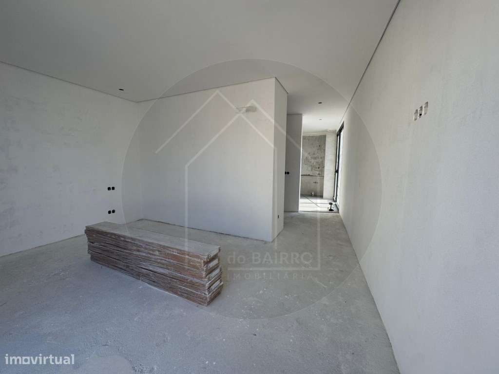 Moradia Nova T2 | 2 Suites | Pronta em Janeiro | Valbom-15