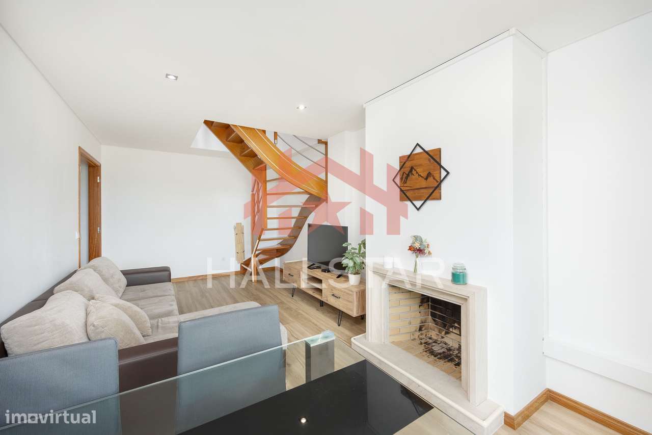 Apartamento T2+1 Duplex / Casal dos Matos-5