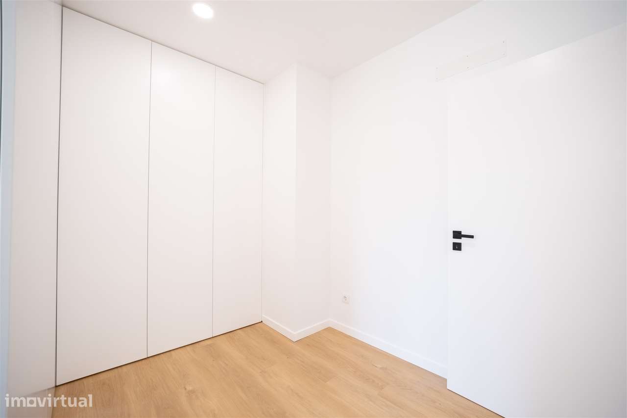 Moradia T4 NOVA em Maceira, Leiria-24
