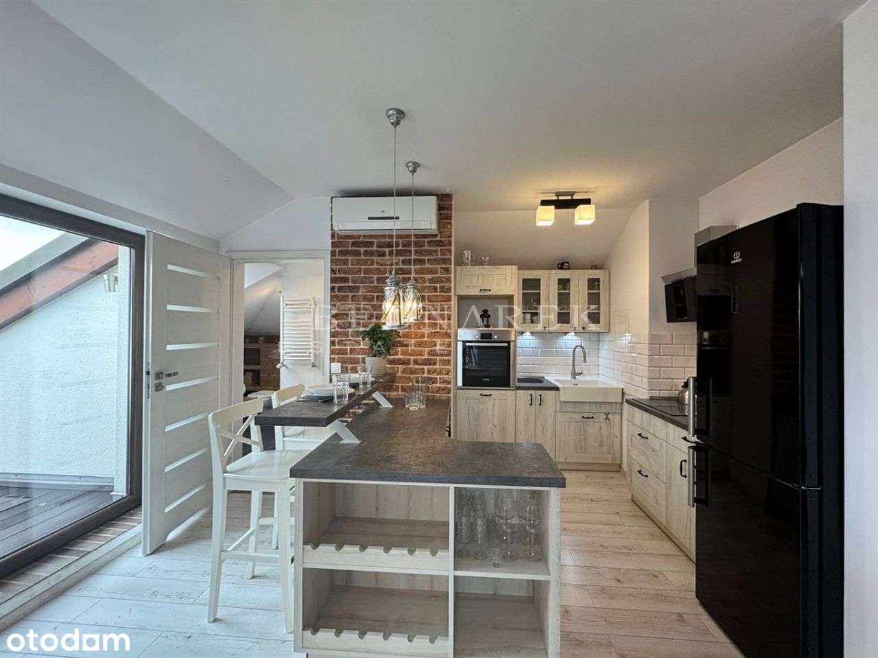 Podlesie – mieszkanie z tarasem i garażem-1