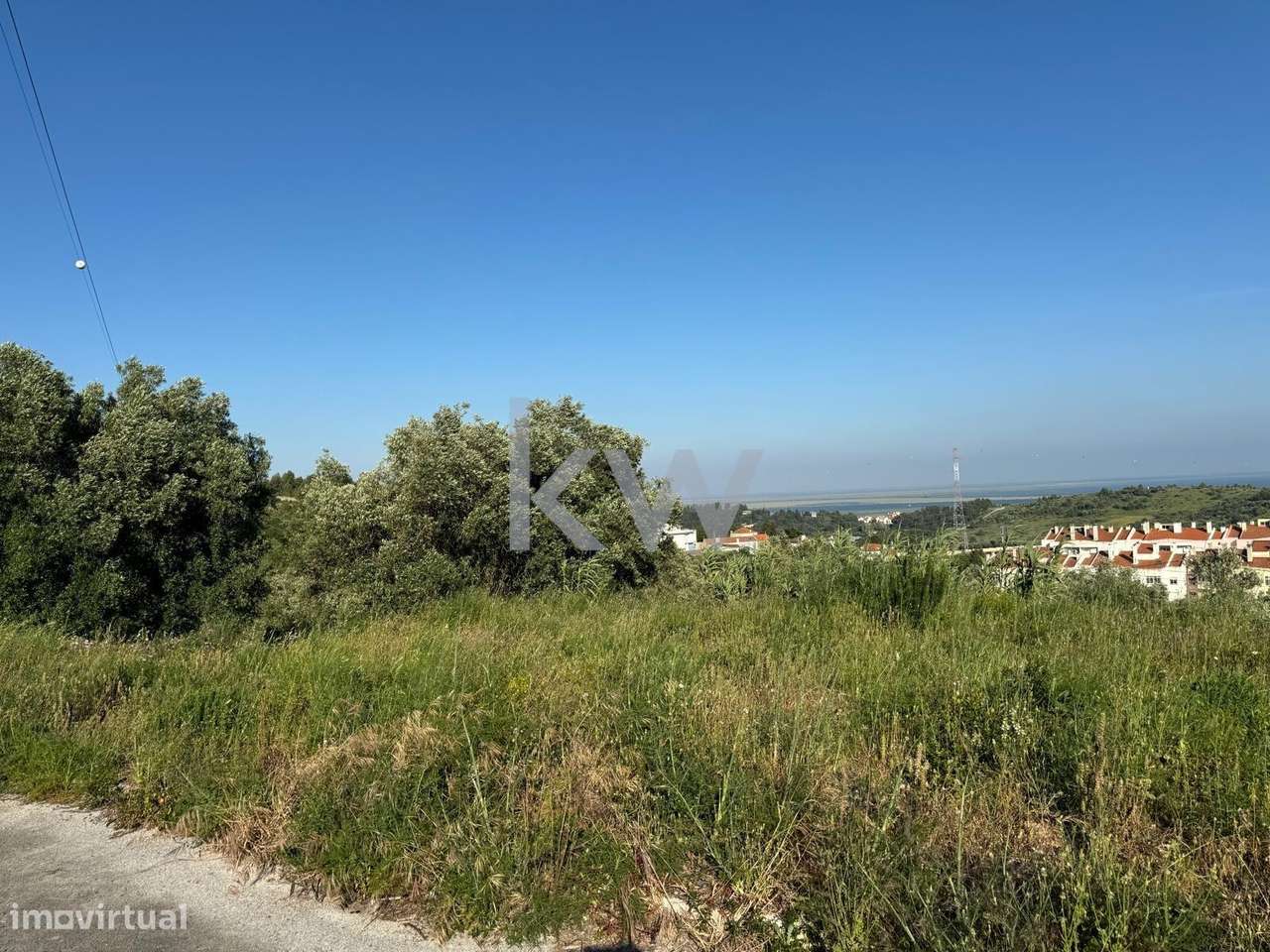 Lote de terreno urbano para construção de moradia em Cerrados de Baixo - Grande imagem: 5/13