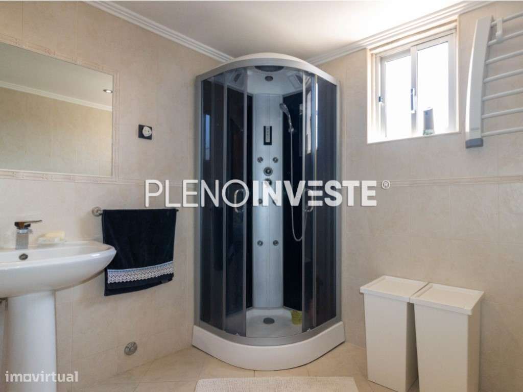 Moradia Isolada em Fernão Ferro-22