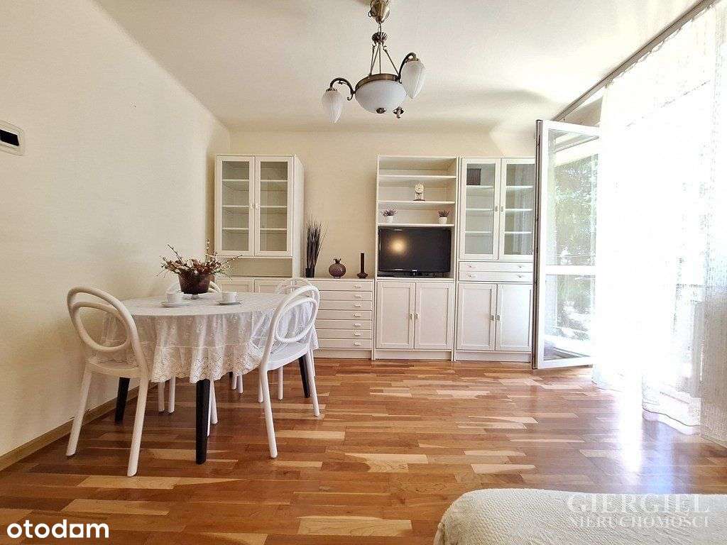 57m os. Dąbrowskiego mieszkanie 3-pokojowe-0