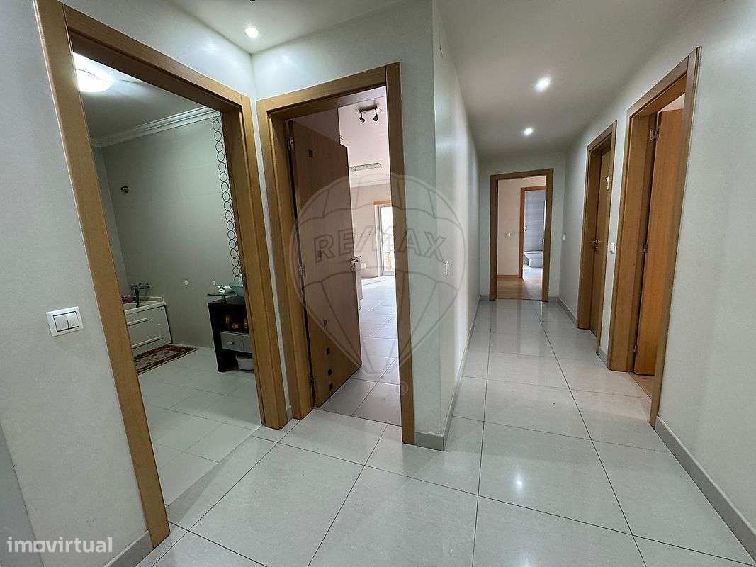 Apartamento T4 para venda-10