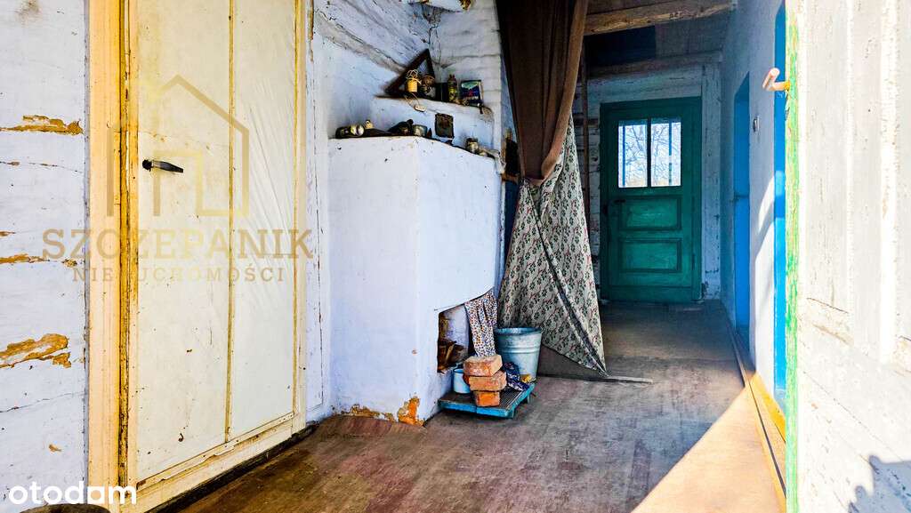 Klimatyczny, drewniany dom wśród drzew-18